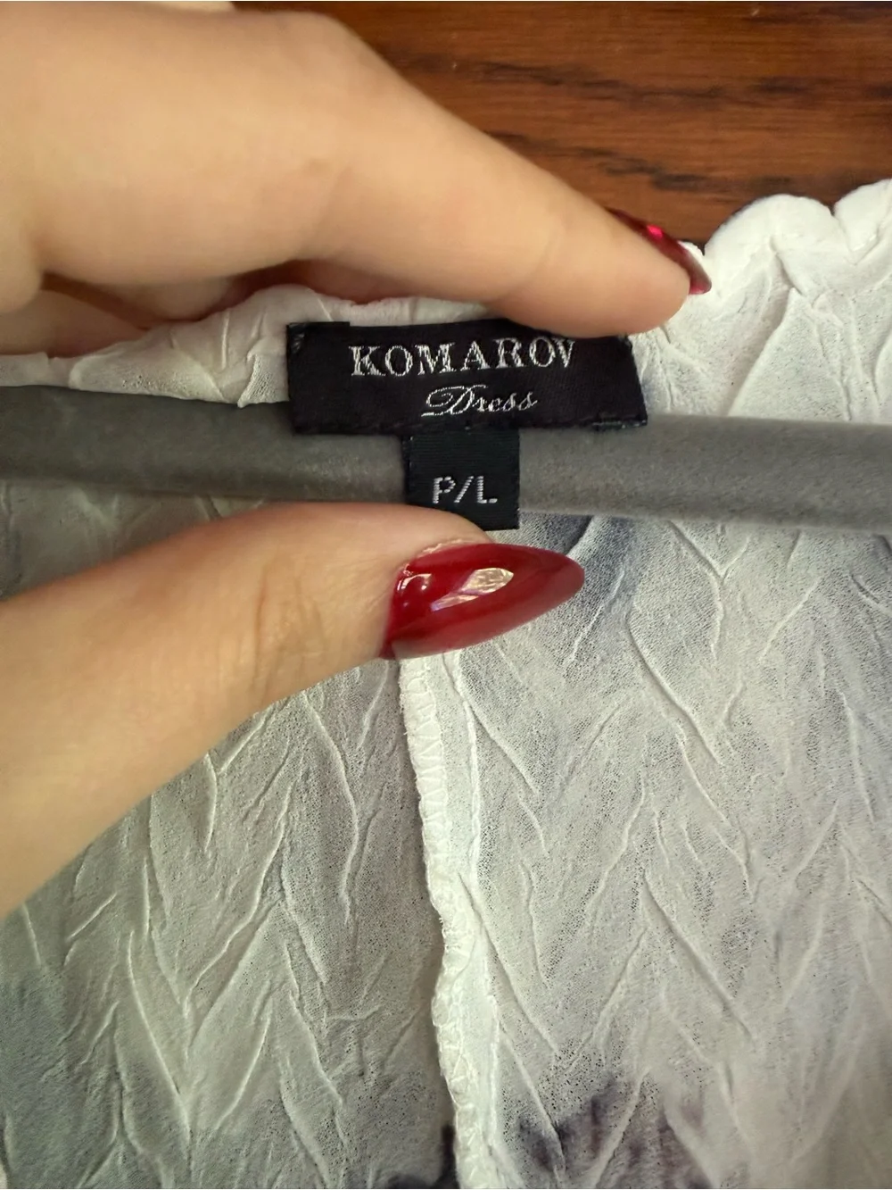 KOMAROV Ruffle High Low Hem Sleeveless Crinkle Fabric V Neck Midi Dress L - Picture 5 of 11